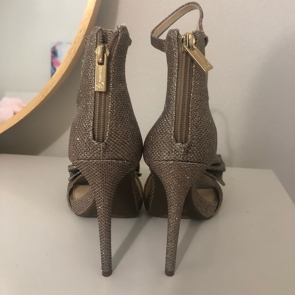 SOLD - Picture 3 of 5